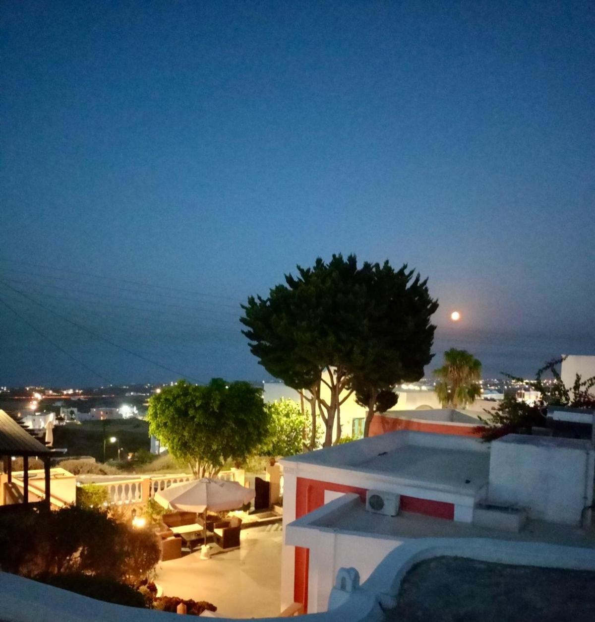Hotel Pansion Zaharoula Fira  Exterior foto