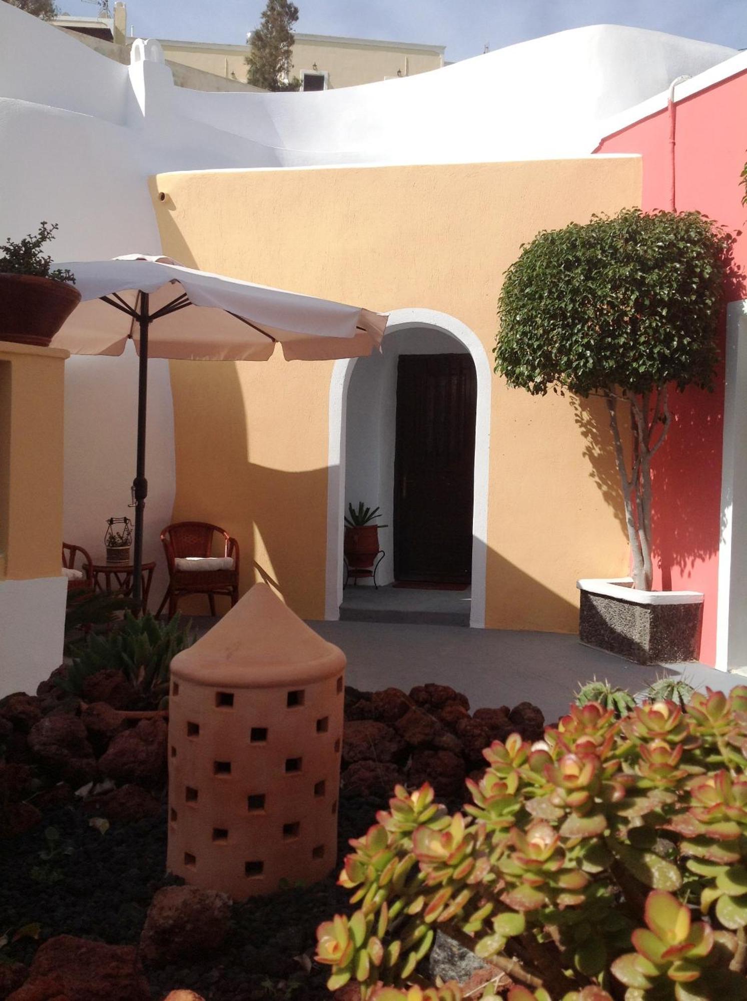 Hotel Pansion Zaharoula Fira  Exterior foto