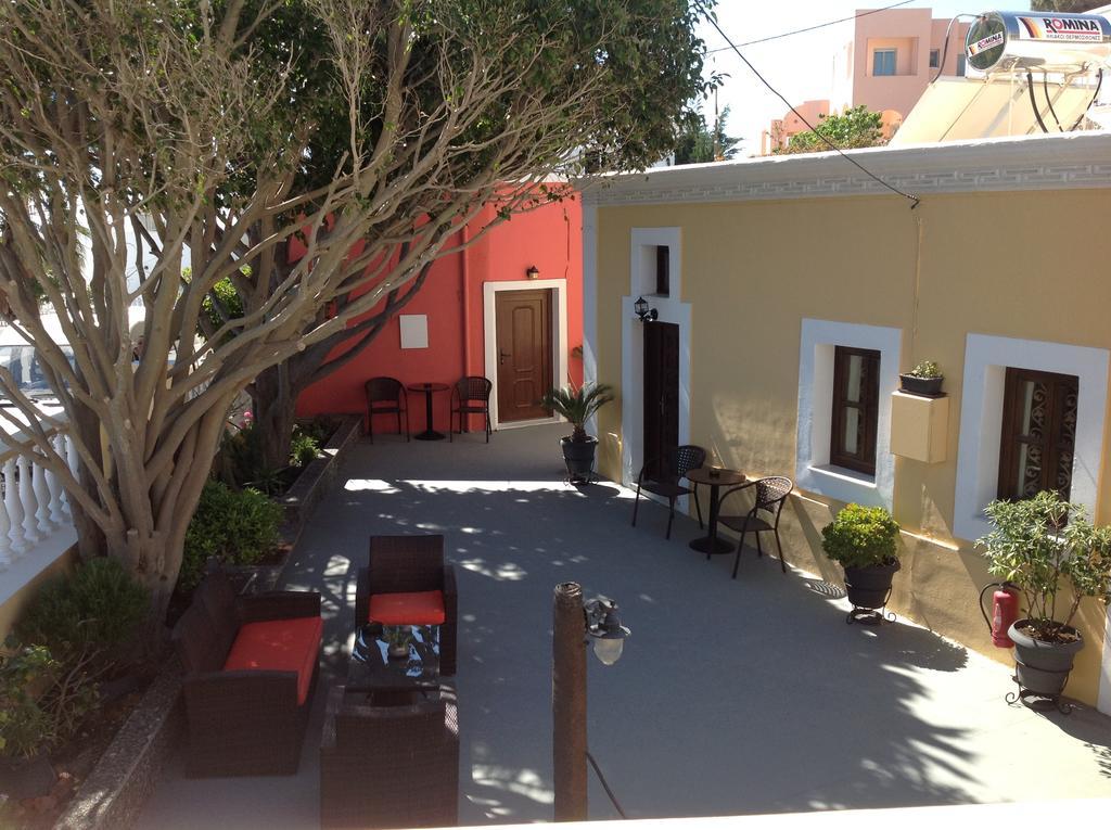 Hotel Pansion Zaharoula Fira  Exterior foto